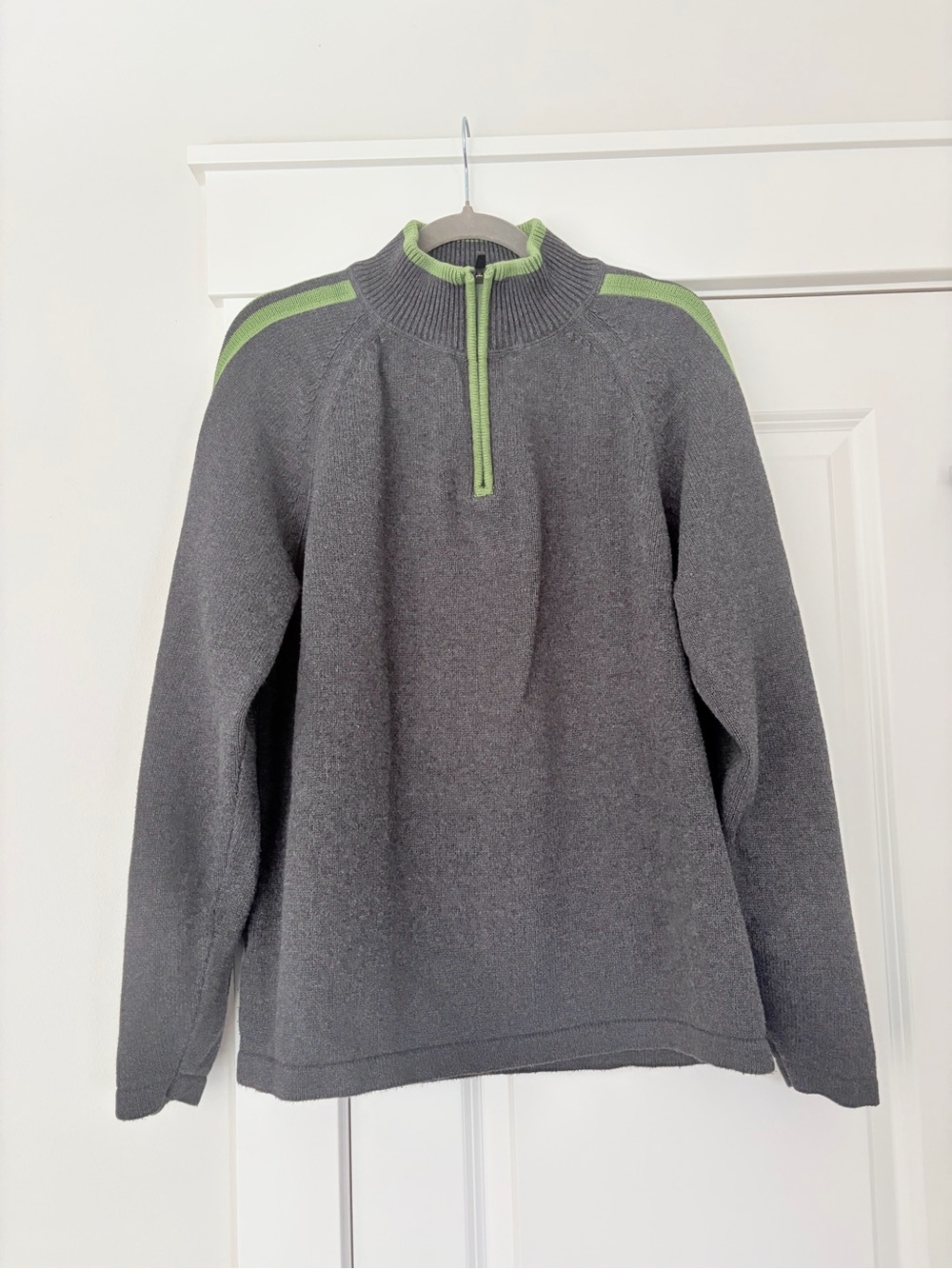 Gray Quarter-Zip Sweater with Green Trim - Men